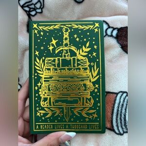 Owlcrate small reading tracker